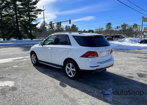 2016 Mercedes-Benz Gle 350 4Matic z USA, uszkodzony, nr VIN 4JGDA5HB6GA733073